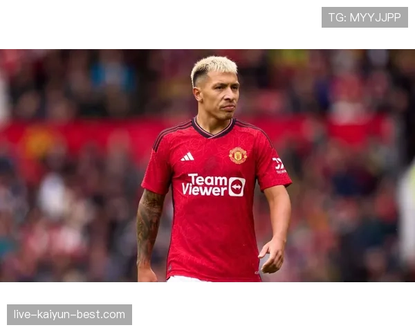 曼联引援逻辑问题持续显现，投入2亿后的赛季表现受限